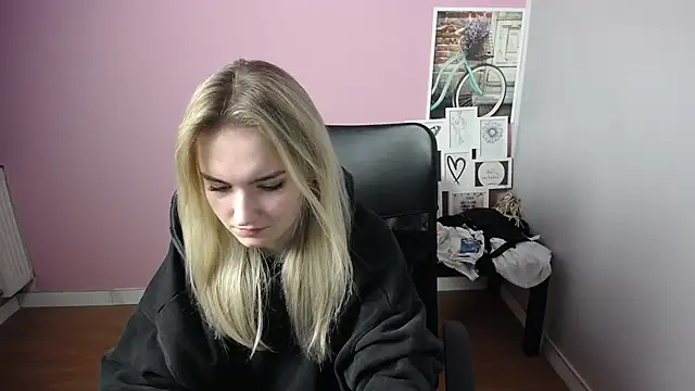 viktoria lovely online show from December 23, 9:49 am