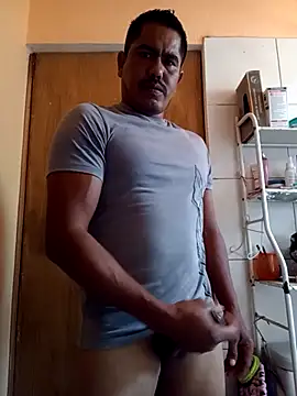 negro15cm17 online show from October 2, 4:03 pm