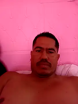 negro15cm17 online show from January 15, 4:55 pm