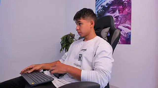 Bray Kevin online show from February 4, 2:53 pm