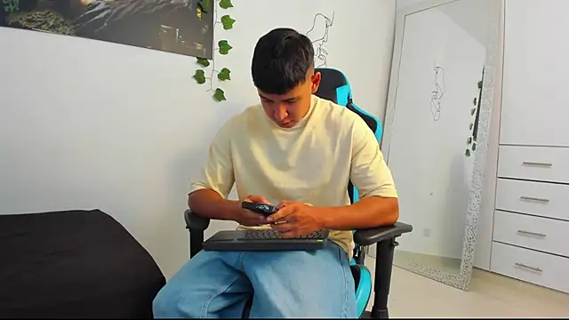 Bray Kevin online show from March 9, 3:05 pm