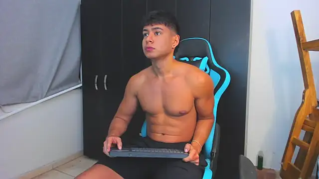 Bray Kevin online show from November 30, 11:42 pm