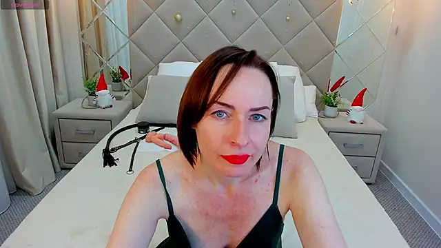 Jaqueline Richardson online show from December 16, 3:43 pm