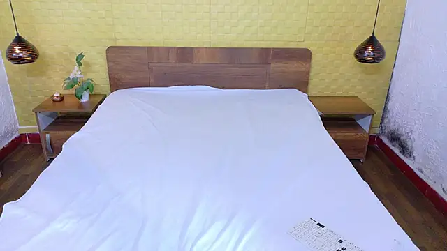 Mrs booty online show from November 8, 1:55 pm