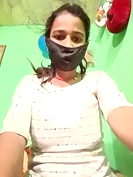 Cuti jiyax online show from December 2, 1:47 am