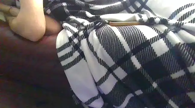 sdmsilver1983 online show from March 11, 1:45 pm