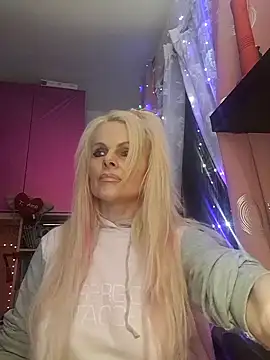Snapshot of Angeldevilus chatting on January 16, 10:44 pm Angeldevilus online show from January 16, 10:44 pm