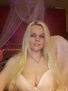 Angeldevilus online show from April 19, 12:00 am
