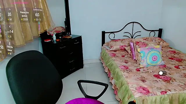 Lily Benet1 online show from October 22, 11:21 am