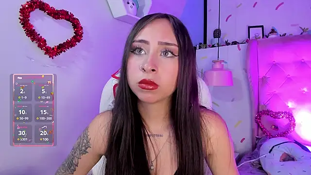 Snapshot of _cloe_martinez chatting on February 14, 9:10 pm cloe martinez online show from February 14, 9:10 pm