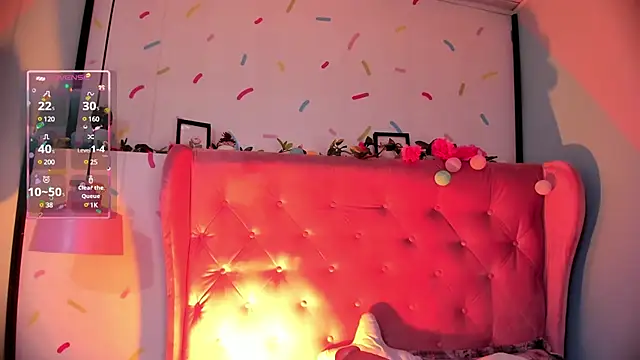 Snapshot of _cloe_martinez chatting on February 21, 11:32 pm cloe martinez online show from February 21, 11:32 pm