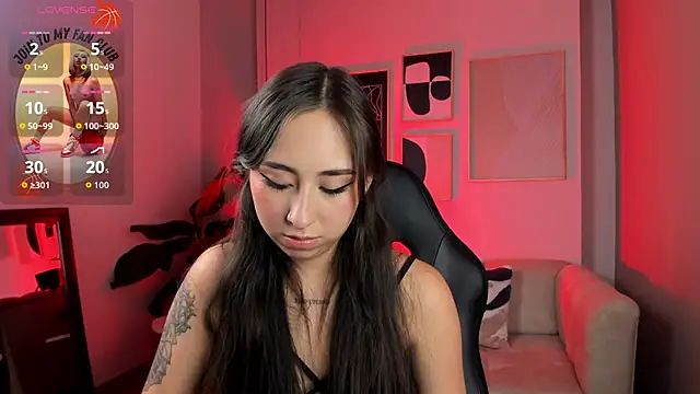 Snapshot of _cloe_martinez chatting on September 12, 11:37 pm cloe martinez online show from September 12, 11:37 pm