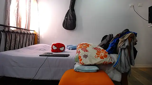 Snapshot of Iam_yourbabyprincess_XD chatting on January 24, 2:19 pm Iam yourbabyprincess XD online show from January 24, 2:19 pm