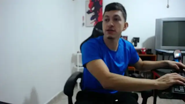 Snapshot of Iam_yourbabyprincess_XD chatting on September 21, 4:47 am Iam yourbabyprincess XD online show from September 21, 4:47 am