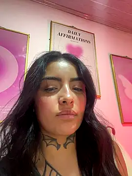 Hinataw33d01 online show from October 26, 10:58 pm