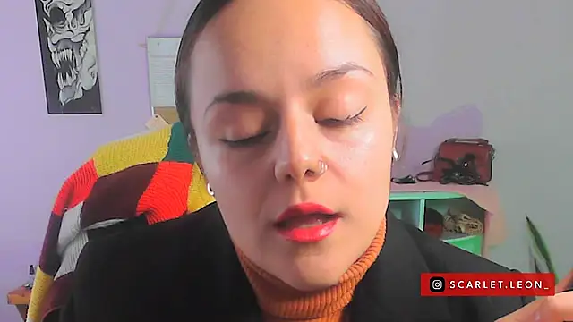 Scarletleon77 online show from January 24, 4:17 pm