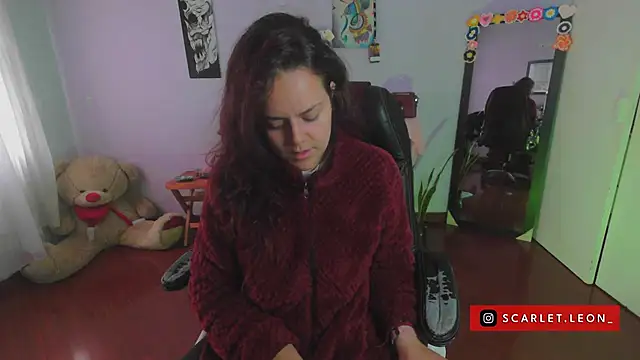 Scarletleon77 online show from March 4, 2:53 pm