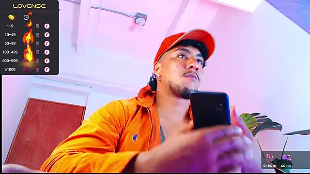 yosoy enzo2020 online show from December 31, 10:04 am