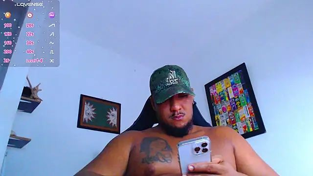 yosoy enzo2020 online show from January 11, 5:01 am