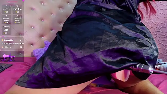 paulinasaeEnz online show from February 12, 3:49 pm