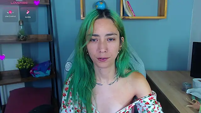 Erika Stevens online show from September 16, 8:54 pm