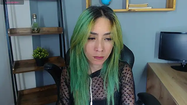 Erika Stevens online show from November 2, 12:35 am