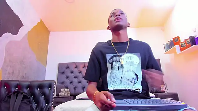 JacksonMuller  online show from December 23, 3:33 pm