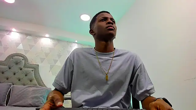 JacksonMuller  online show from January 9, 11:36 am