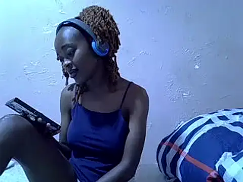 Snapshot of just_nuru chatting on February 26, 5:17 pm just nuru online show from February 26, 5:17 pm