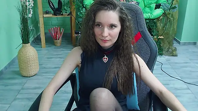 Miss Barbara  online show from February 28, 11:34 pm