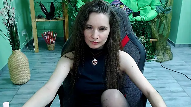 Miss Barbara  online show from March 11, 9:37 pm