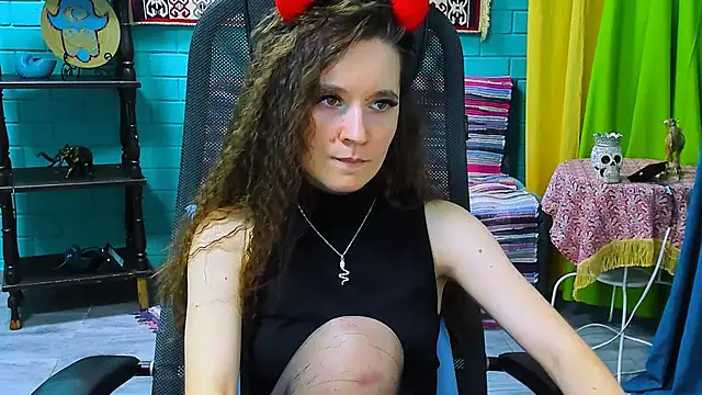 Miss Barbara  online show from March 17, 7:04 pm