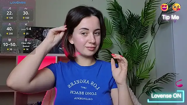 SweetieKendl online show from March 15, 10:27 pm