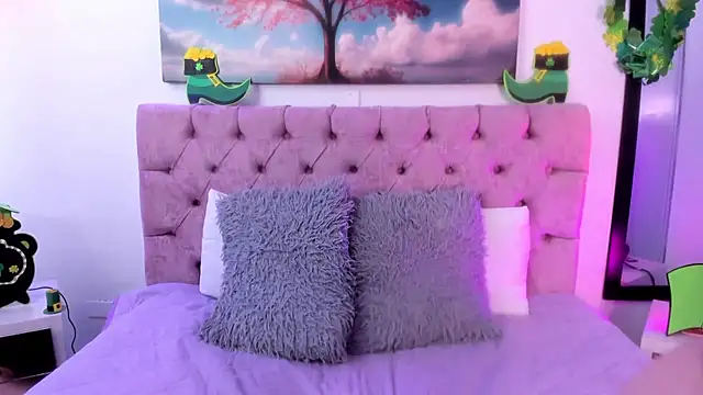 Abbyy Brooks online show from March 15, 7:59 pm