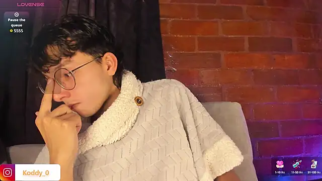 koddy 0 online show from September 9, 11:48 pm