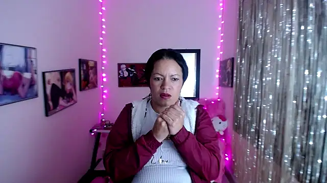 Cristal w online show from February 7, 3:30 pm