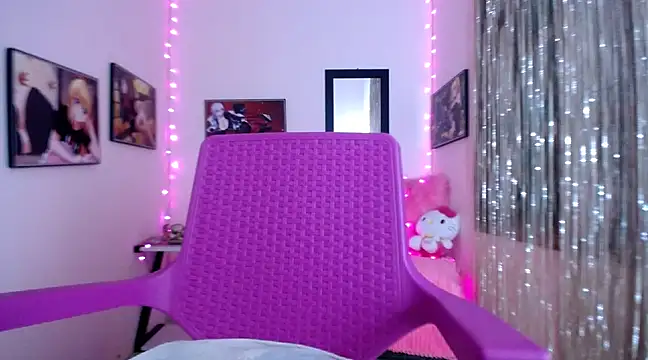 Cristal w online show from February 28, 8:31 am