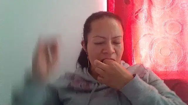 Cristal w online show from March 11, 6:30 pm