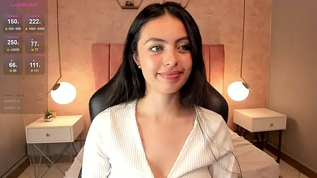 Snapshot of magic_fernanda chatting on March 18, 12:38 am magic fernanda online show from March 18, 12:38 am