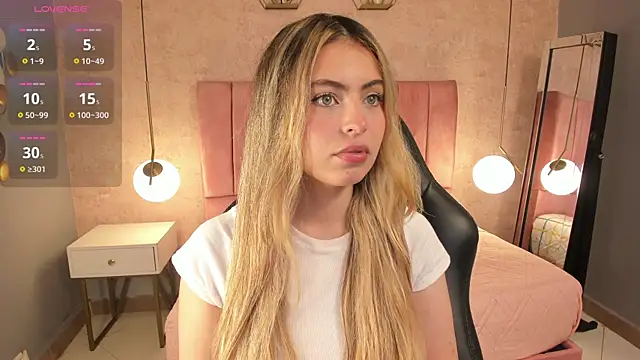 Snapshot of magic_fernanda chatting on September 8, 9:58 pm magic fernanda online show from September 8, 9:58 pm