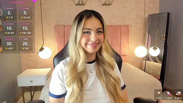 Snapshot of magic_fernanda chatting on October 14, 9:26 pm magic fernanda online show from October 14, 9:26 pm