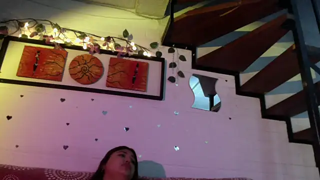 dreamgirl sweet online show from March 4, 3:23 am