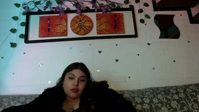 Snapshot of dreamgirl_sweet chatting on May 20, 3:56 am dreamgirl sweet online show from May 20, 3:56 am