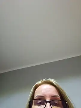 Steffi45 online show from December 4, 8:28 pm