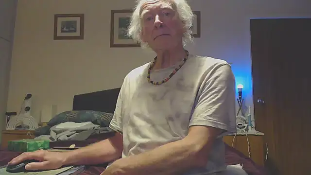 WaverlyKernow online show from December 21, 9:12 am