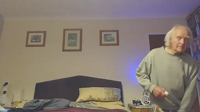 WaverlyKernow online show from January 17, 2:07 pm