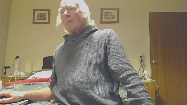 WaverlyKernow online show from March 8, 9:29 pm