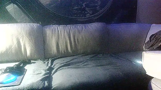 UntidyStrip9 online show from February 5, 6:23 pm