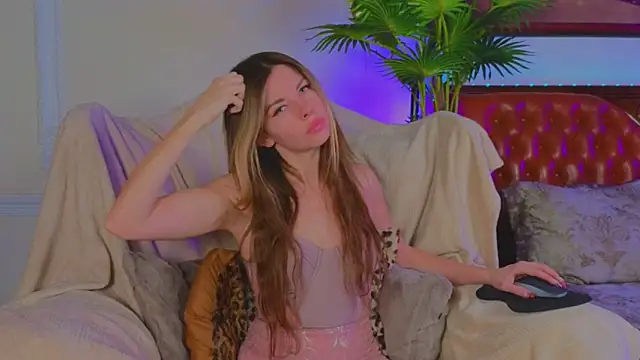 Real Tini online show from February 22, 1:13 pm