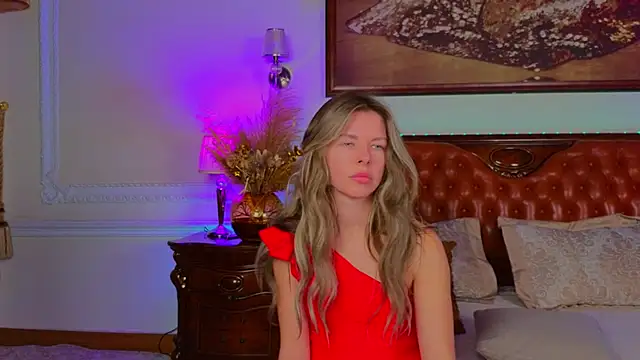 Real Tini online show from November 13, 6:12 am